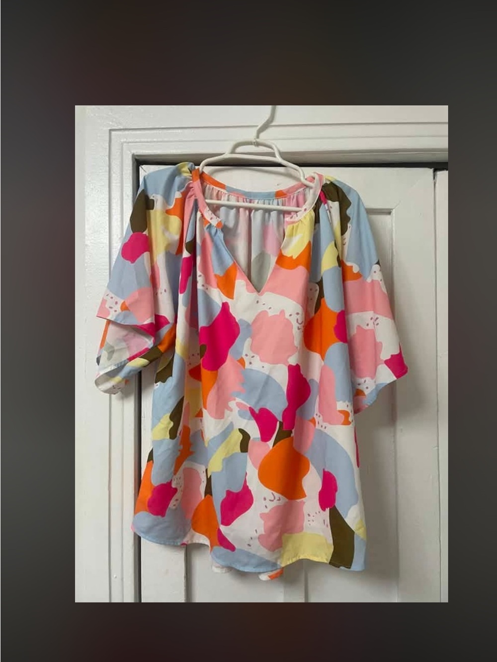 Colorblock Flutter Sleeve Women's Top - Multicolor